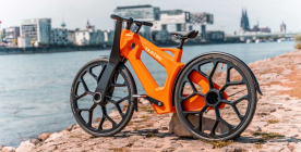 Weltweit erstes Urban Bike aus recyceltem Kunststoff